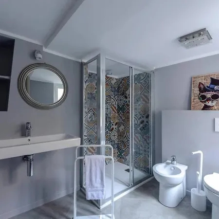 Castelli's Campo 16 Apartment